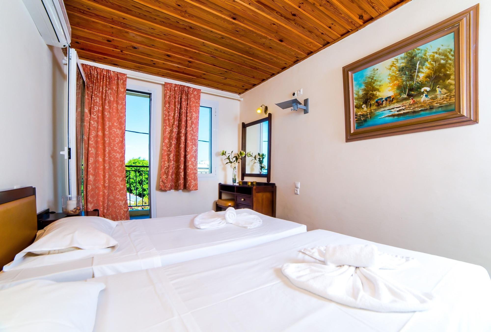 Ambrosia Hotel Малиа Экстерьер фото