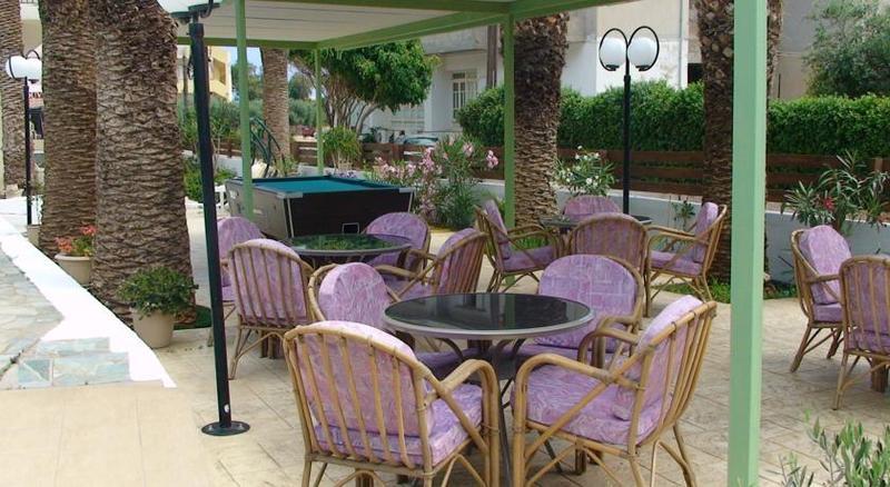 Ambrosia Hotel Малиа Экстерьер фото