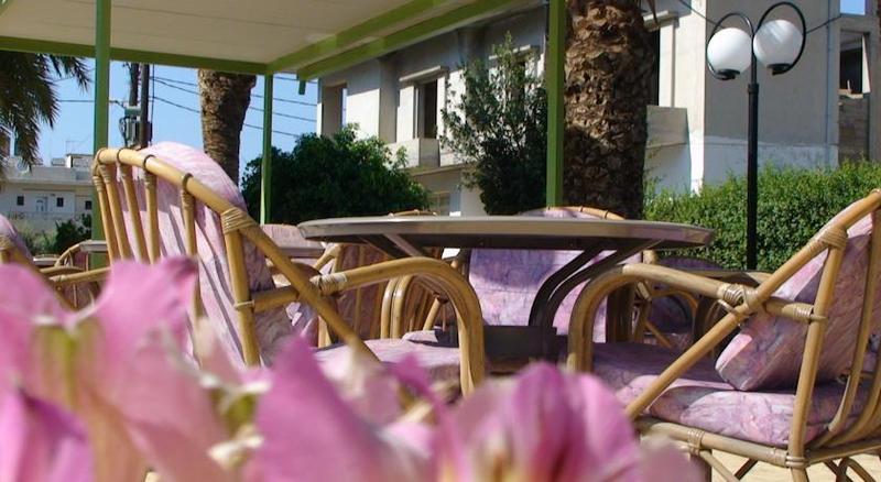 Ambrosia Hotel Малиа Экстерьер фото