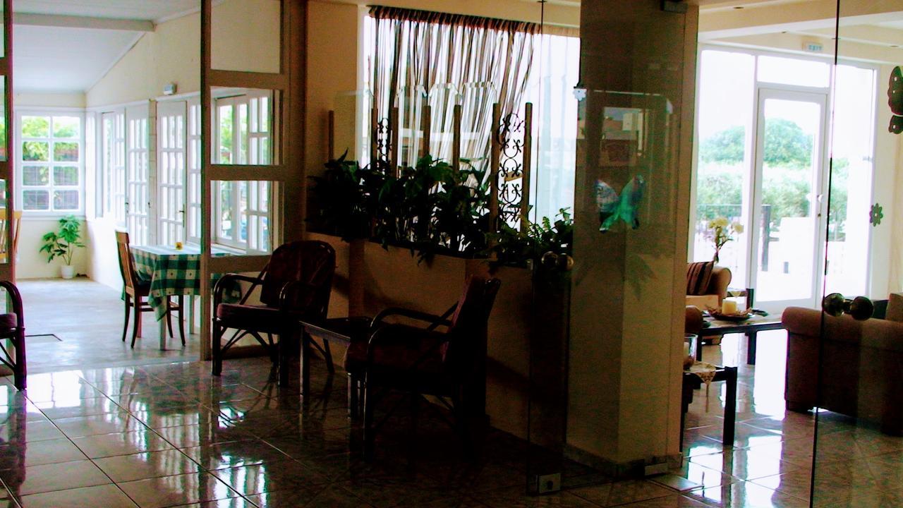 Ambrosia Hotel Малиа Экстерьер фото